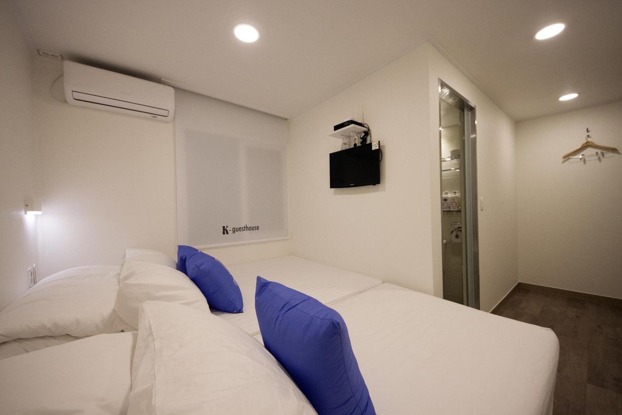 K-Guesthouse Myeongdong 1 Сеул Номер фото