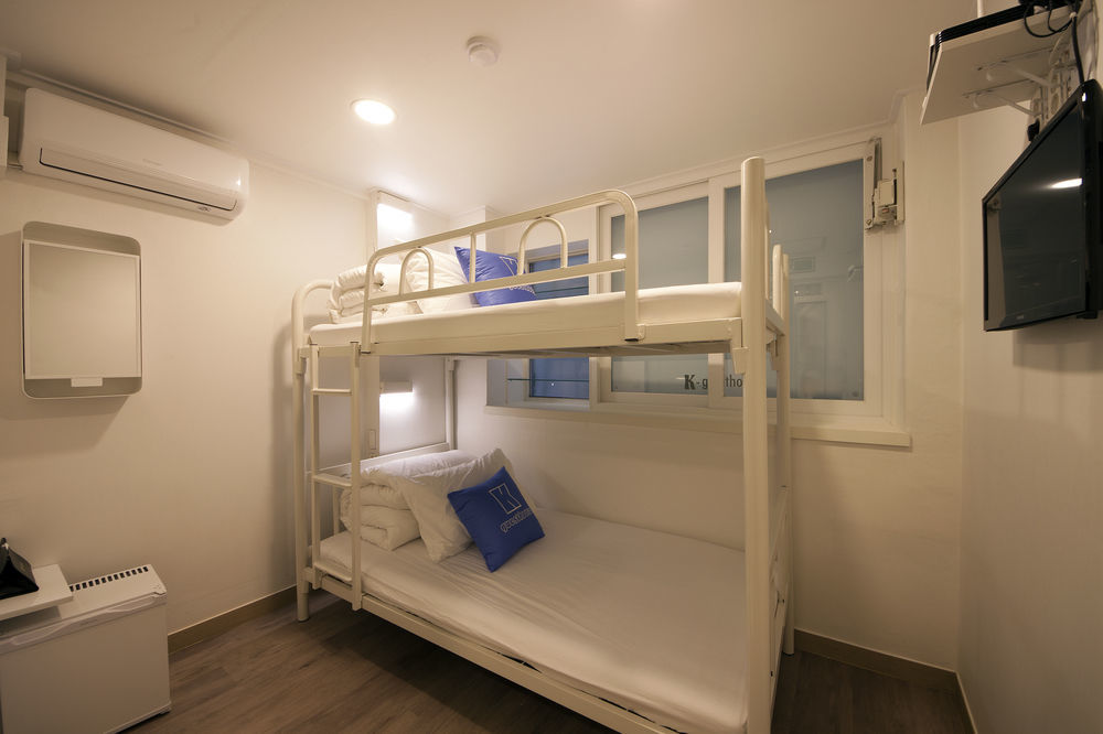 K-Guesthouse Myeongdong 1 Сеул Экстерьер фото